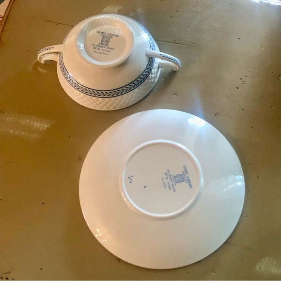 Spode Copeland Mansard Elaine Porcelain Double Handle Soup Cup & Saucer England - Picture 7 of 11